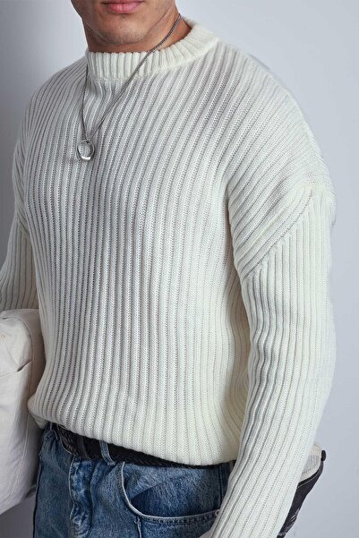 ablukaonline Men's Oversize Sweater Ecru