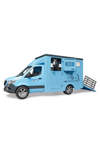 My Reality Fashion Nessiworld Mercedes Benz Sprinter Horse Transplant Vehicle and Horse