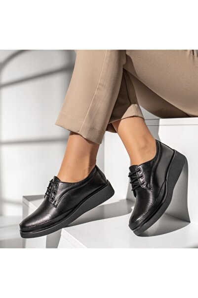 Modlet.ro Γυναικεία μαύρα Δερμάτινο casual παπούτσια με κορδόνια MOD14049