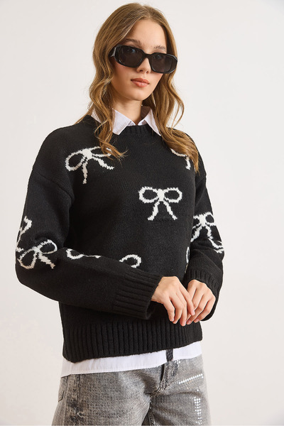 Olalook Women's Black Bow Detailed Soft Textured Thick Knit Sweater Kzk-19001010