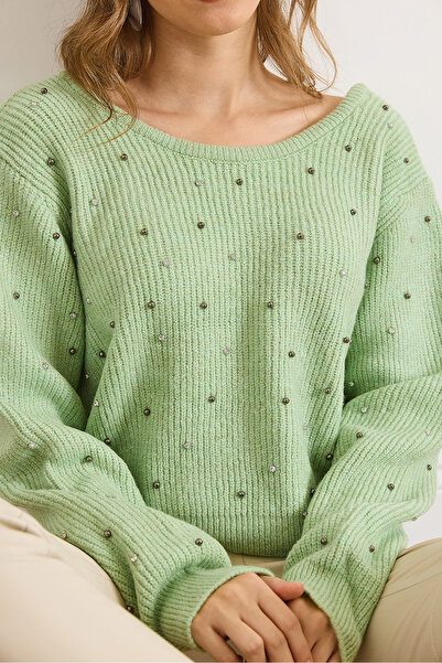 Olalook Kadın Çağla Yeşili Ön Arka Havuz Yaka İnci Taş Detaylı Triko Kazak KZK-19000879