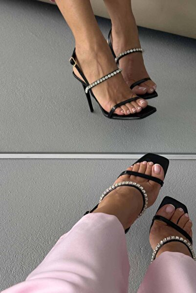 AYAKKABI PRENSİ Venatia Stoned Black Patent Leather