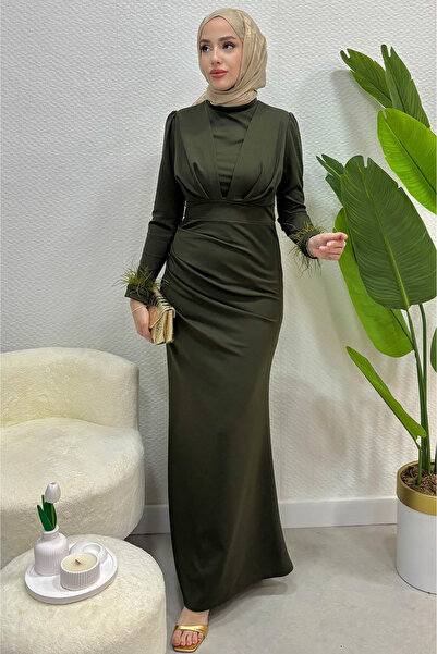 Tesettür Diyarı Women's Crepe Fabric Evening Dress with Feather Detail on the...