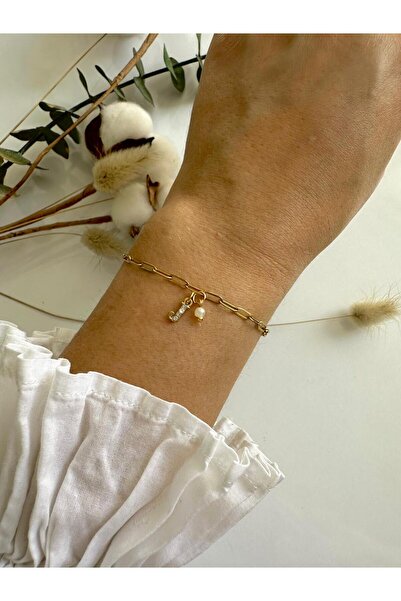 NevoAccessory سوار نسائي من الفولاذ بحرف J – لا يفقد لونه، قابل للتعديل، تصمي...