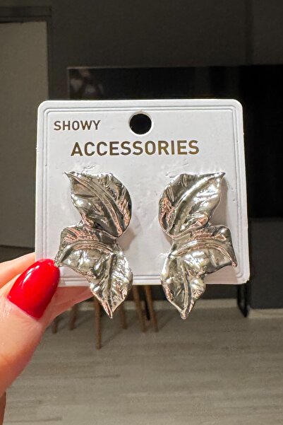 C&E Design Kadın Gümüş Renk Yaprak Küpe Seti