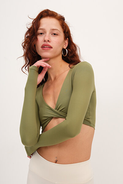 Addax Long Sleeve Crop Blouse B0096
