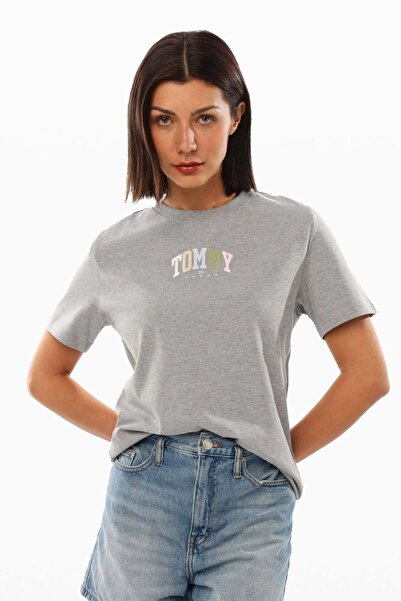 Tommy Jeans Kadın Tişört-DW0DW21337