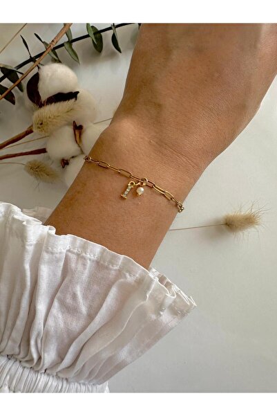 NevoAccessory سوار نسائي من الفولاذ بحرف I – لا يتأكسد، قابل للتعديل، تصميم أنيق