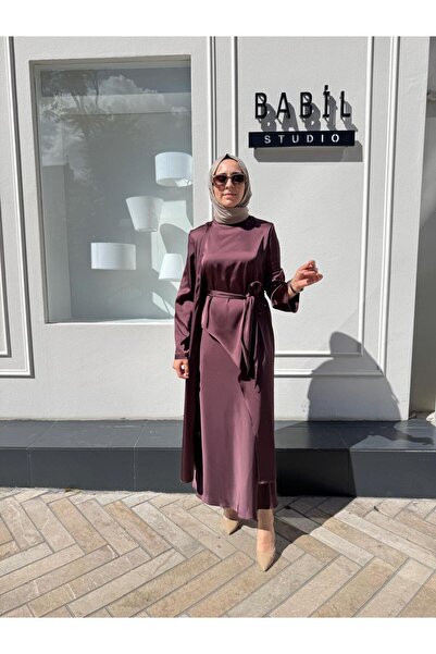 QOOQ STORE 26FW201 طقم نسائي مكون من قطعتين باللون العنابي