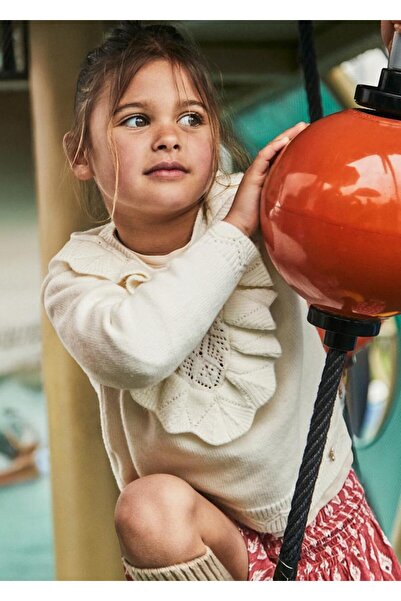 MAYORAL Дівчачий светр з ажурним коміром і рюшами - Екрю