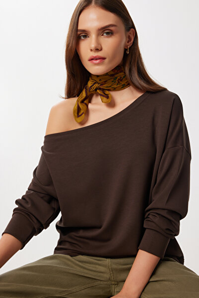 Lovelyİstanbul Açık Omuzlu Yumuşak Modal Sweatshirt LUB0252 KAHVERENGİ