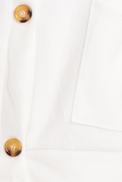 Tudors Women's Relax Fit Comfortable Cut Knitted Fabric Double Pocket V-Neck Ecru Cardigan