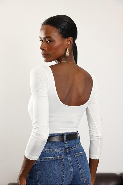 5in1Canpolat Εκρού ολόσωμο κορμάκι με λεπτομέρεια στην πλάτη 17107