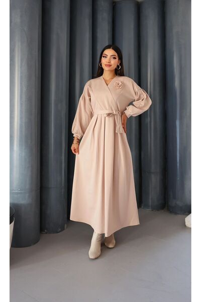 QUAWEAR V-Neck Belted Waist Pleated Rose Accessory Imported Knitted Fabric Full Length Dress