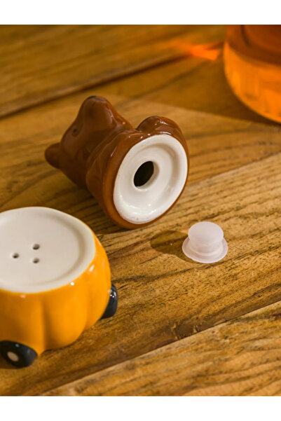 LC Waikiki Lcw Home Mixed Ceramic Salt and Pepper Shakers with Teddy Bear Figures