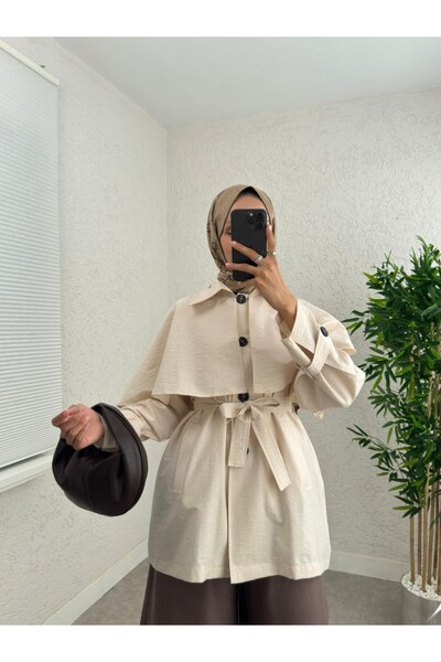 BisuModa Short Trench Coat with a Cape Look