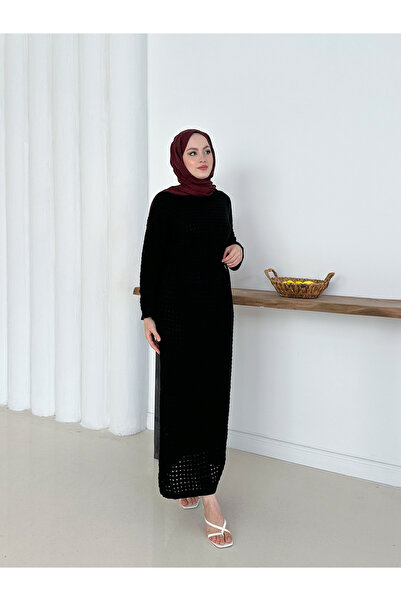 sorisso Knitwear Dress (with Lining) Detailed with Hole Pattern