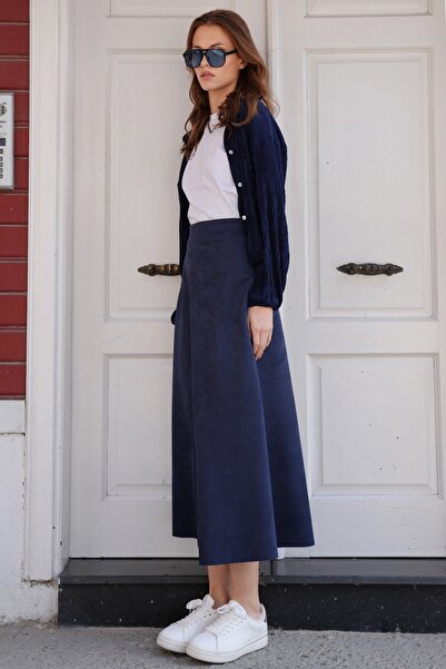 VAGGON Women's Navy Blue Suede Textured Wide Cut Midi Skirt Vs01214