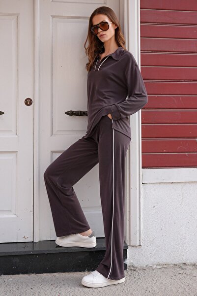 VAGGON Women's Brown Polo Neck Piping Detailed Modal Fabric Top and Bottom Set Vs01213