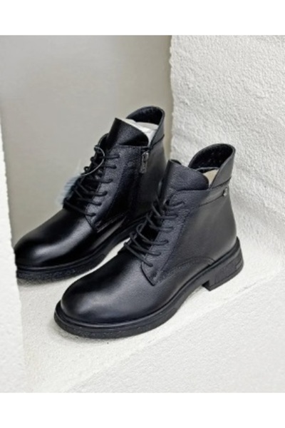 Venüs 2551020K Hakiki Deri Kibar Ortopedik Bağcıklı Postal Tarz Bot