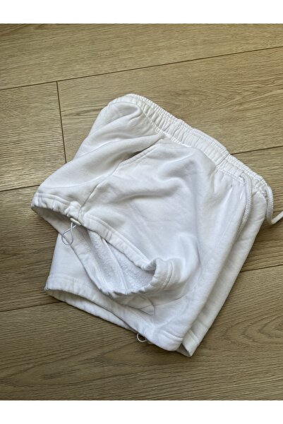 Ceyceygiyim Beyaz mini şort