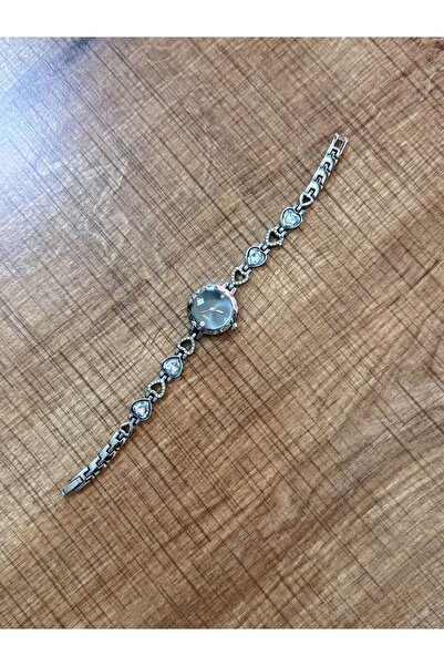 LOOQ Vintage Heart Figured Women's Wristwatch