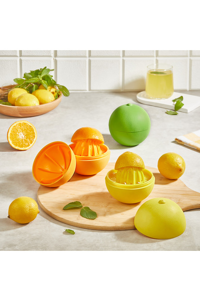 Mons Citrus Juicer Storage Container Qlux Orange Shaped Citrus Juicer L-00897