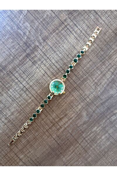 LOOQ Vintage Zircon Stone Detailed Stylish Minimal Women's Wristwatch