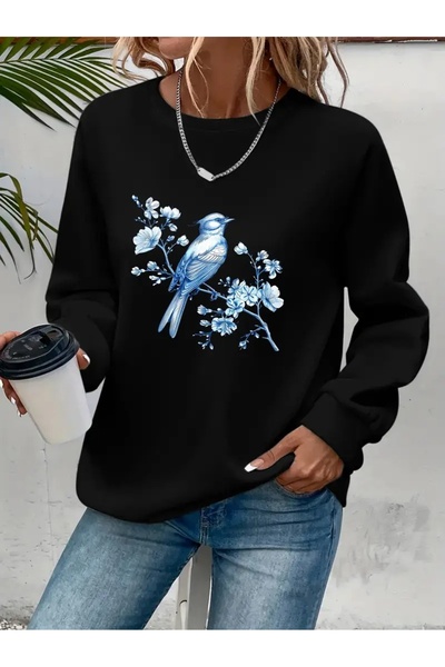 SVART WEAR سترة رياضية مطبوعة بياقة دائرية وحجم كبير مصنوعة من ثلاث خيوط مع ت...