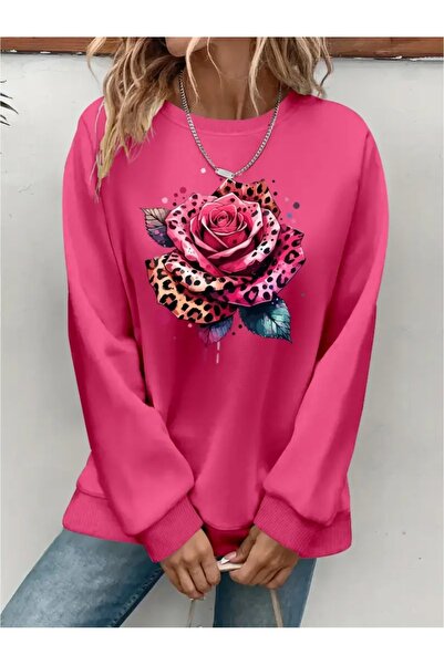 SVART WEAR سترة رياضية مطبوعة بياقة دائرية وحجم كبير مصنوعة من ثلاث خيوط مع ت...