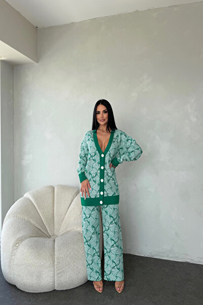 LİLA İSTANBUL V-Neck Patterned Buttoned Double Knitwear Set (Standard Size S/M/L/Xl Compatible)