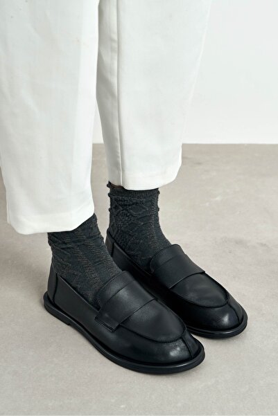 NİŞANTAŞI SHOES Дамски обувки с плоска подметка от естествена матова кожа Harold Black