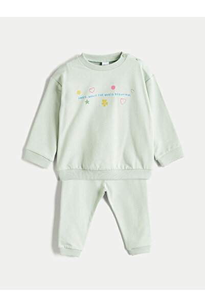 LC Waikiki سترة وبنطلون رياضي للأطفال باللون الأخضر، طقم مكون من قطعتين