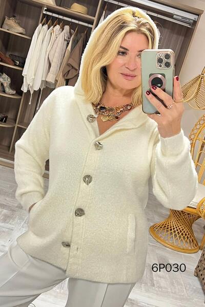 İnce Topuk سترة تريكو بقلنسوة من سلسلة Prive 6P030