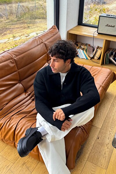 Flaw Wear Buttoned Knitwear Cardigan