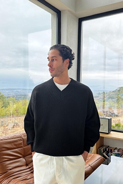 Flaw Wear Tricotaj cu decolteu în V Pulover negru