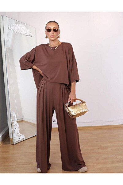 BUKETLİ KADIN İKİLİ TAKIM