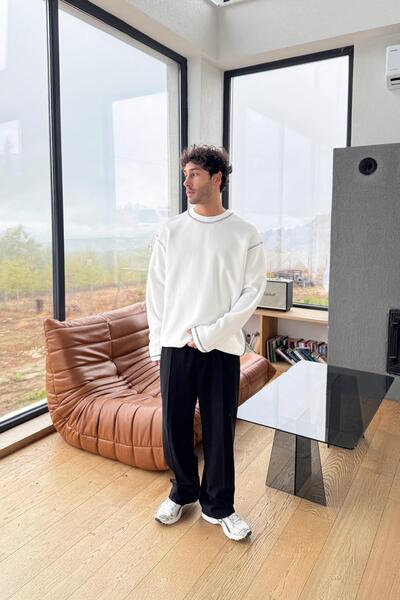 Flaw Wear Сшитий оверсайз-светр