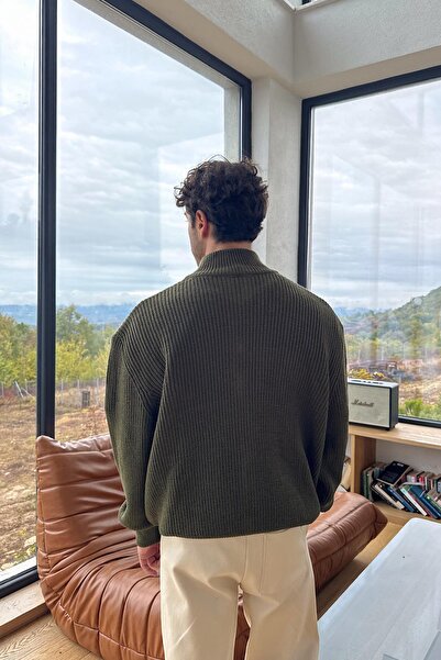 Flaw Wear Zippered Knitted Cardigan