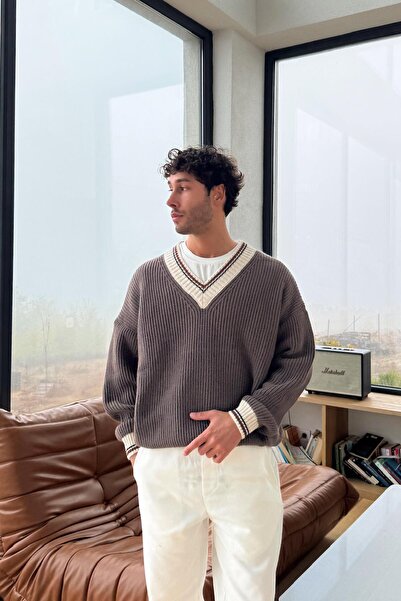 Flaw Wear Tricotaj cu decolteu în V Pulover maro