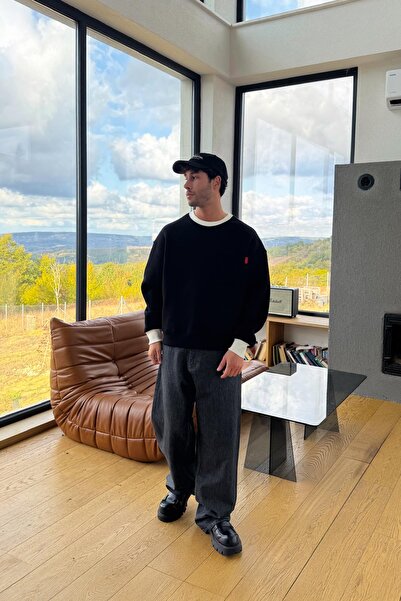 Flaw Wear Μαύρο φούτερ με λεπτομέρεια μπροστινής τσέπης