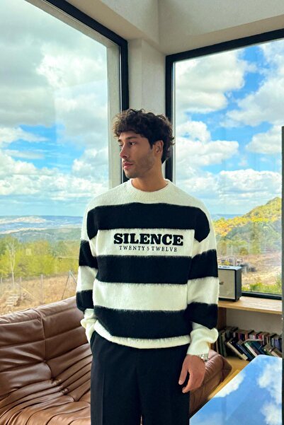 Flaw Wear Pulover din tricot brodat Silence