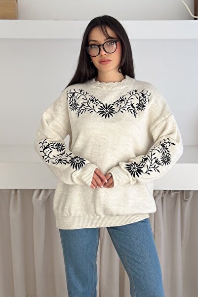 FEMELLE Pulover oversize cu broderie bej, mărime standard