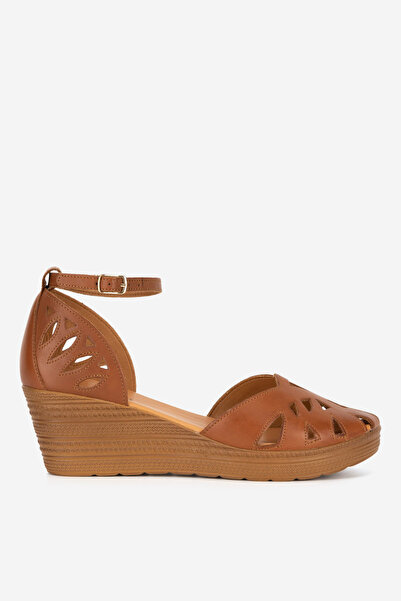 LASOCKI γυναικείο σανδάλι 5905588658863 Καφέ