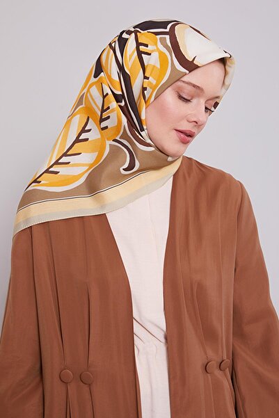 Levidor Mink Flower Branch Aura Scarf