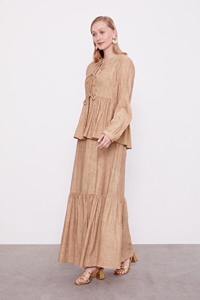 Levidor Camel Fiyonk Detaylı Ceketli Elbise