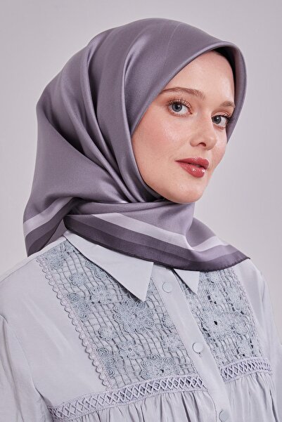 Levidor K.Grey Twill Silk Scarf with Border Edge