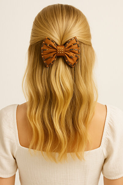 Handmade مشبك شعر على شكل فيونكة من الساتان المرصع بالأحجار من بيتي باندز - م...