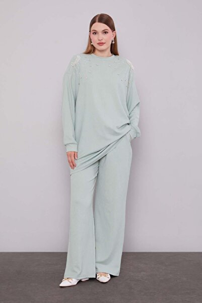 Levidor Mint Green Shoulder Star Stone Detail