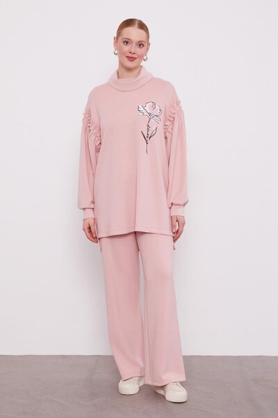 Levidor Pudra İnci Kol Detaylı Spor Takım